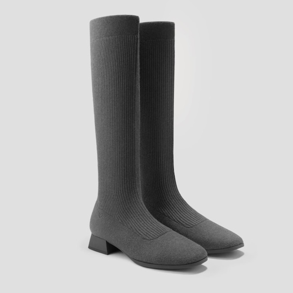 VIVAIA Square-Toe Water Repellent Wool Knee-High Boots (Tara Pro)
